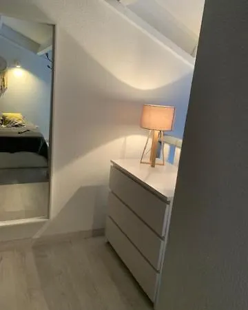 Cosy T1 Avec Mezzanine, A 7' A Pied De La Et Du Centre, Wifi, Clim, Parking Prive, Piscines Apartmán